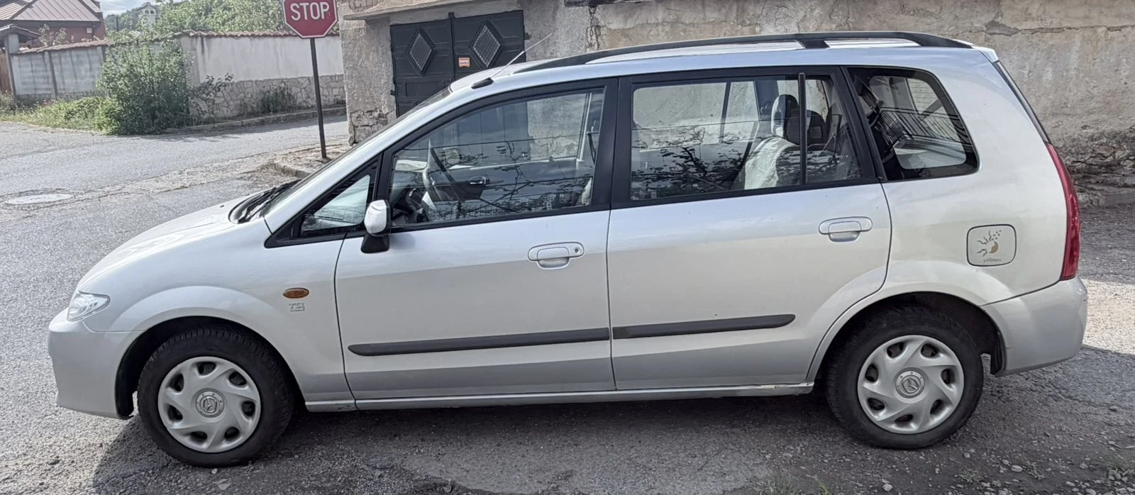 Mazda Premacy 2.0TD, снимка 3 - Автомобили и джипове - 54654278