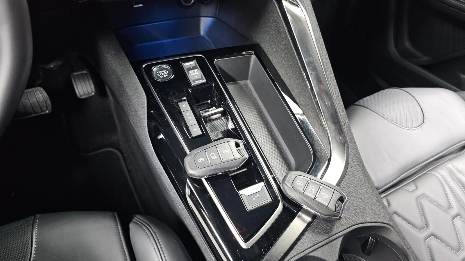 Peugeot 3008, снимка 10 - Автомобили и джипове - 54863735