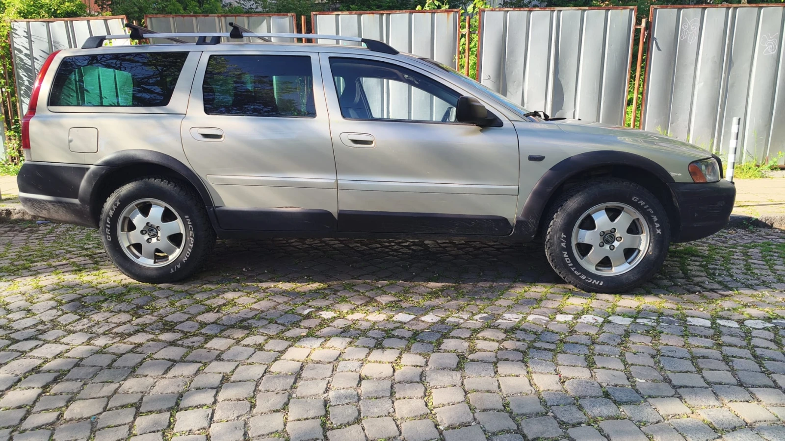 Volvo Xc70 D5, снимка 2 - Автомобили и джипове - 54870492