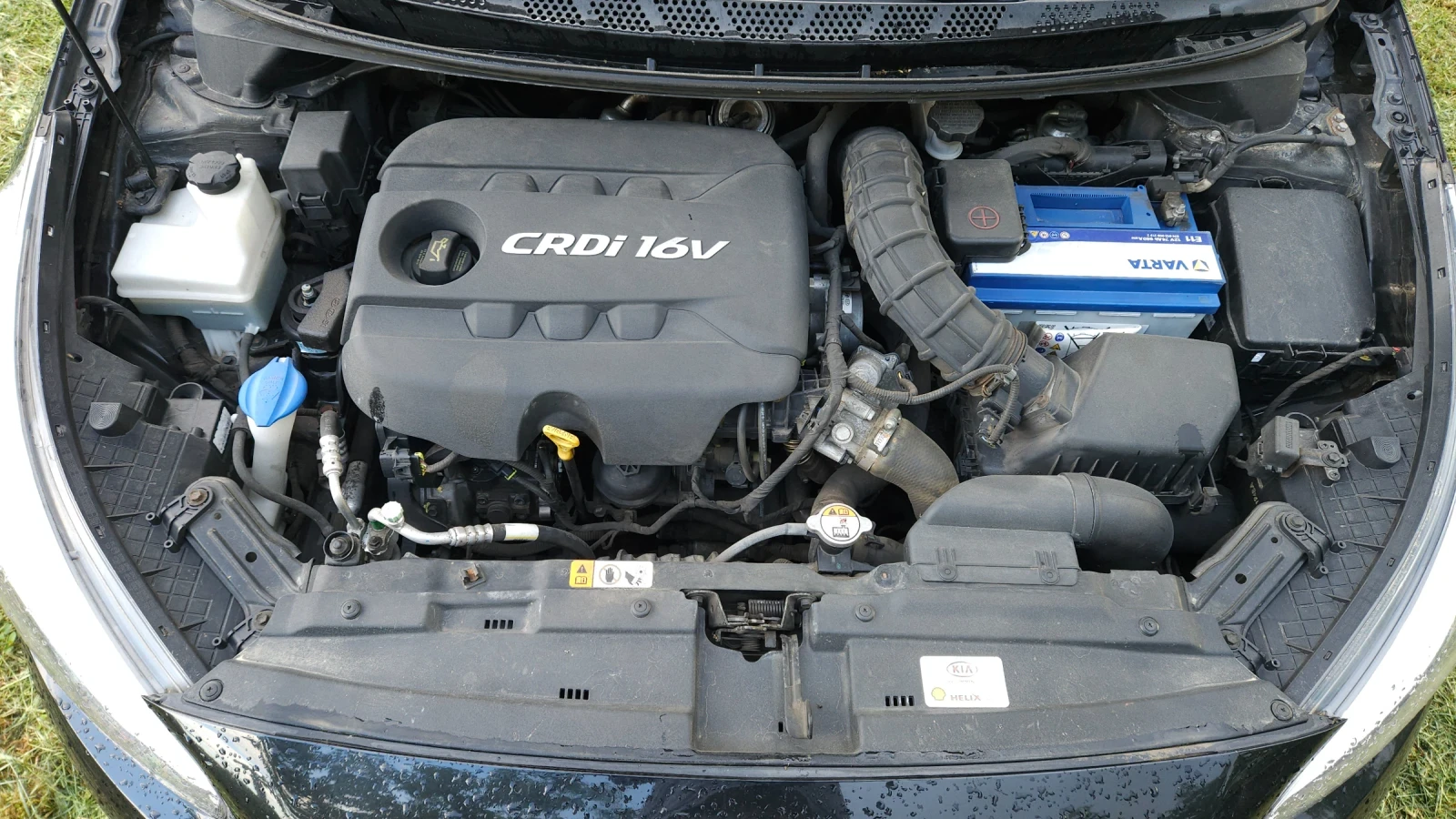 Kia Ceed CRDI, снимка 12 - Автомобили и джипове - 54961334