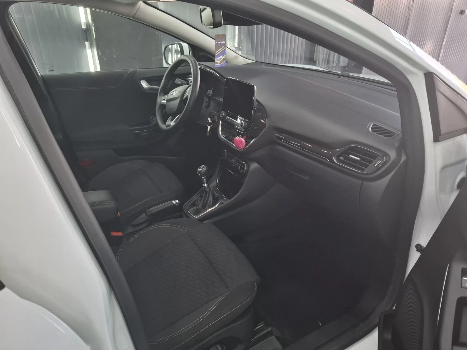Ford Puma 1.0, снимка 8 - Автомобили и джипове - 55277483