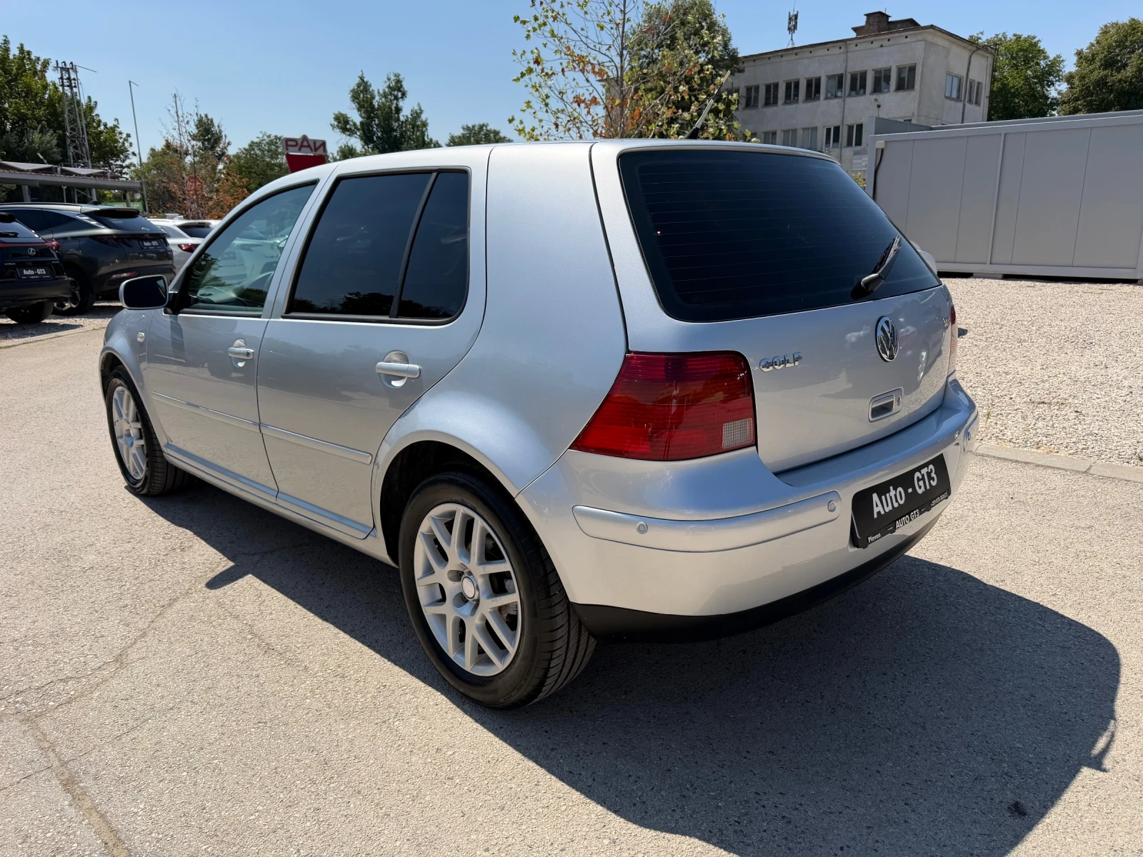 VW Golf 1.9TDI 131к.с 6ск. 2003г. H-line 242000км., снимка 6 - Автомобили и джипове - 55626104