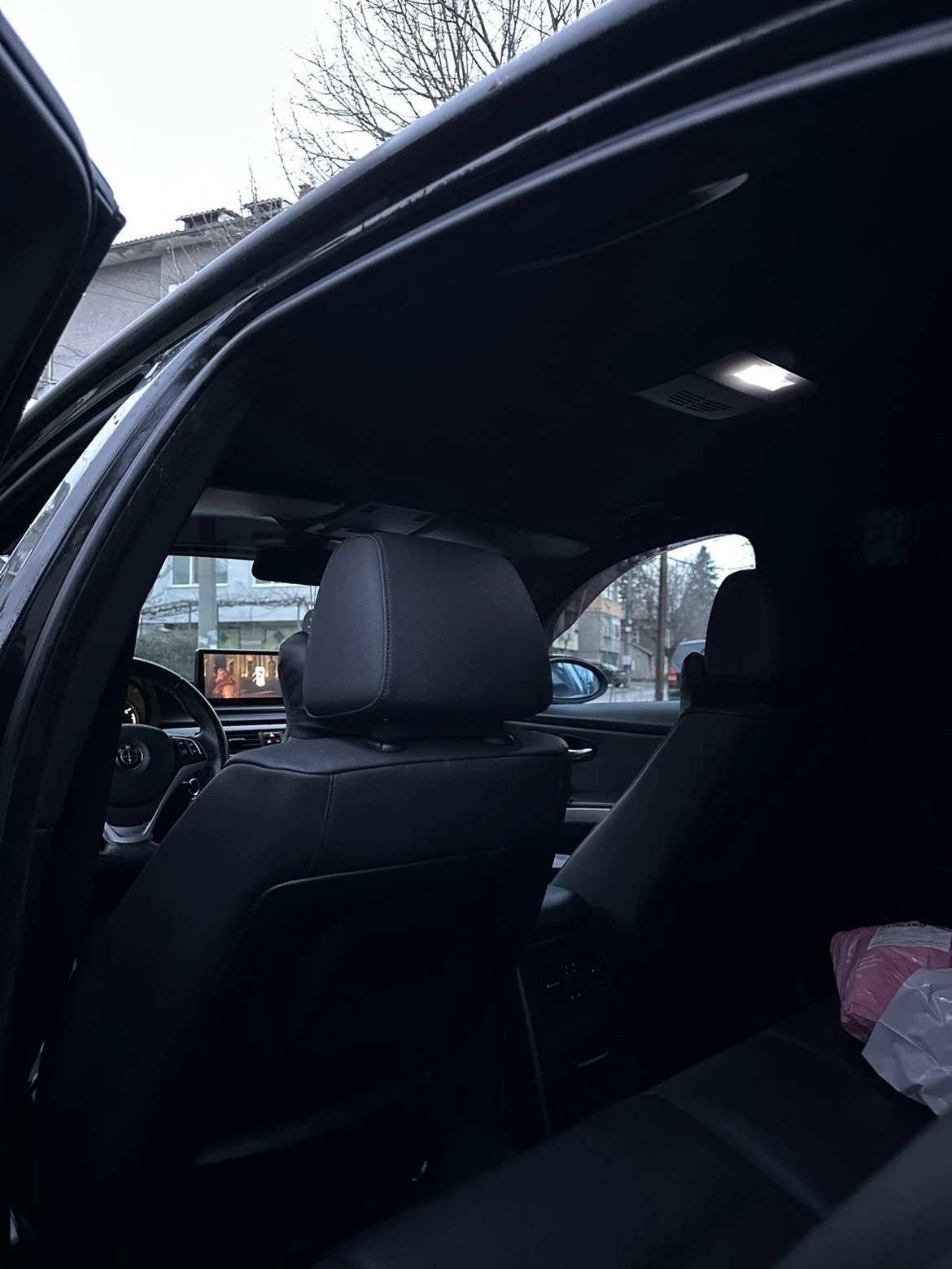 BMW 320, снимка 4 - Автомобили и джипове - 56124554