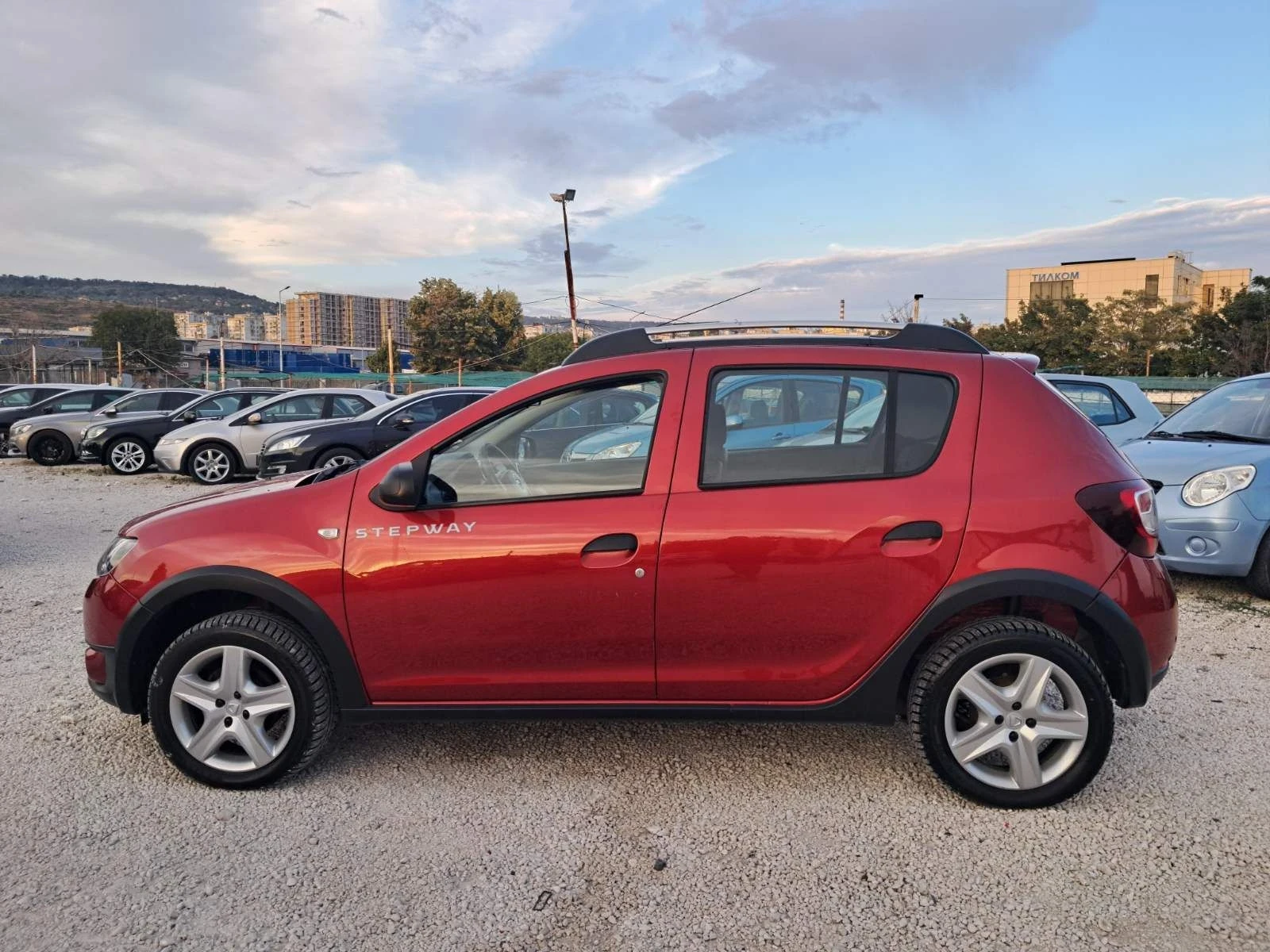 Dacia Sandero STEPWAY, снимка 6 - Автомобили и джипове - 56270176