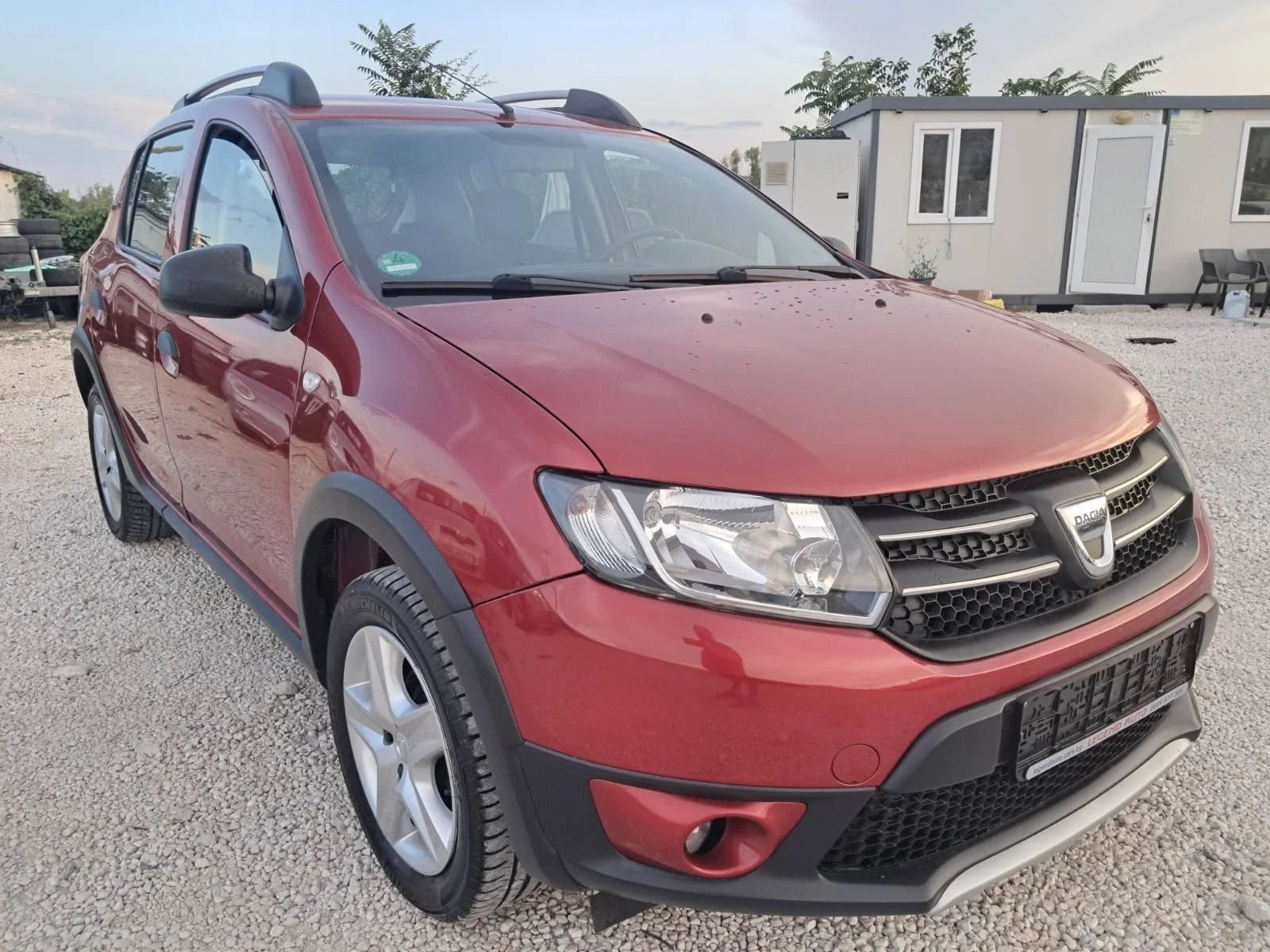 Dacia Sandero STEPWAY, снимка 3 - Автомобили и джипове - 56270176