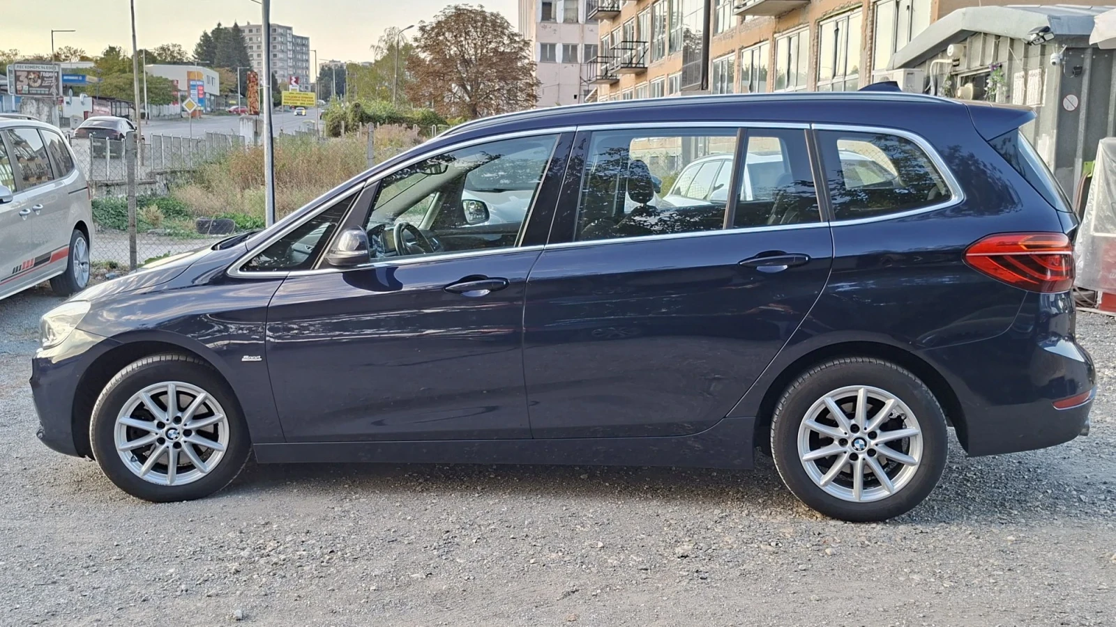 BMW 2 Gran Tourer 218 2.0TDI 150kc Automat  | Mobile.bg � ����������� 2