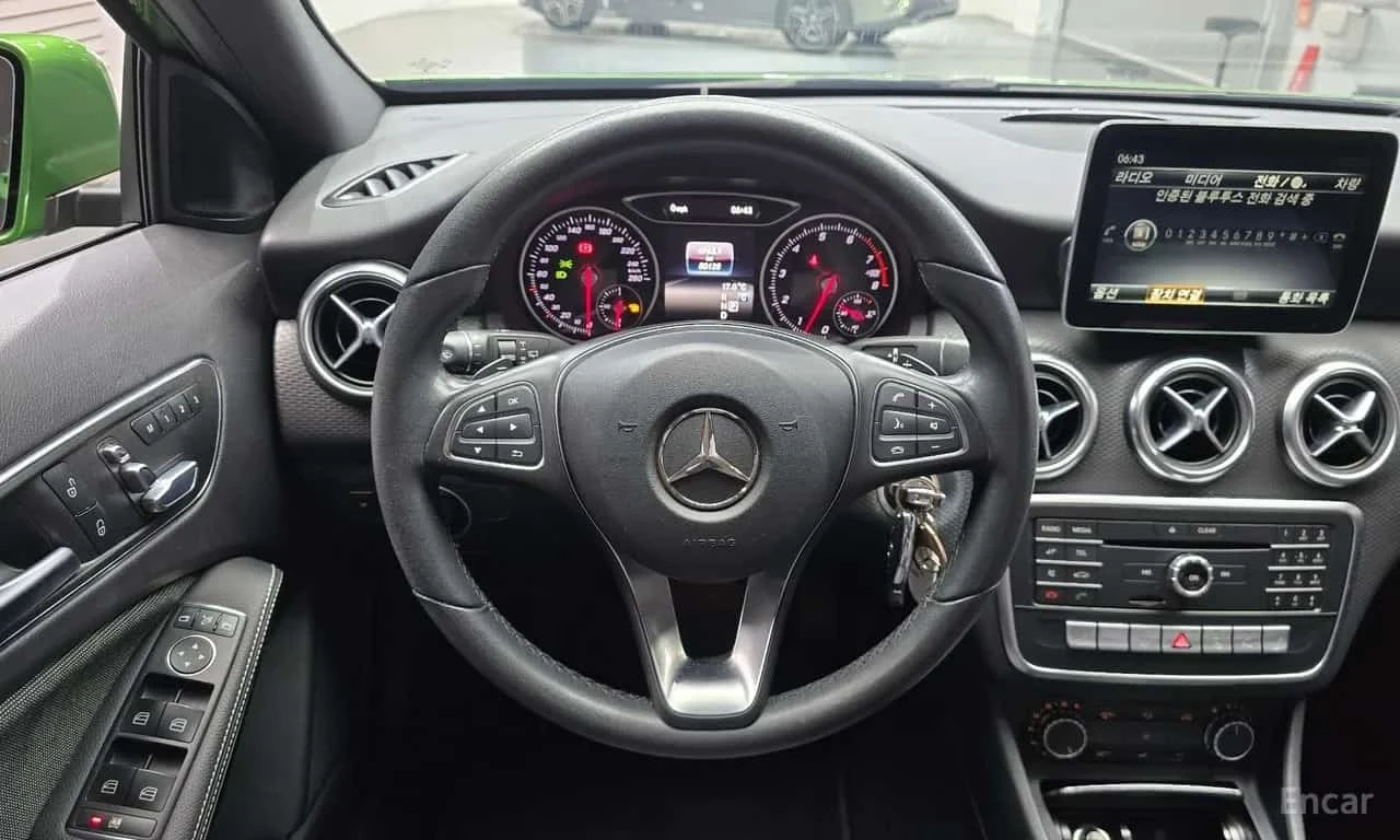Mercedes-Benz A 200 * A200 * , снимка 13 - Автомобили и джипове - 56596265
