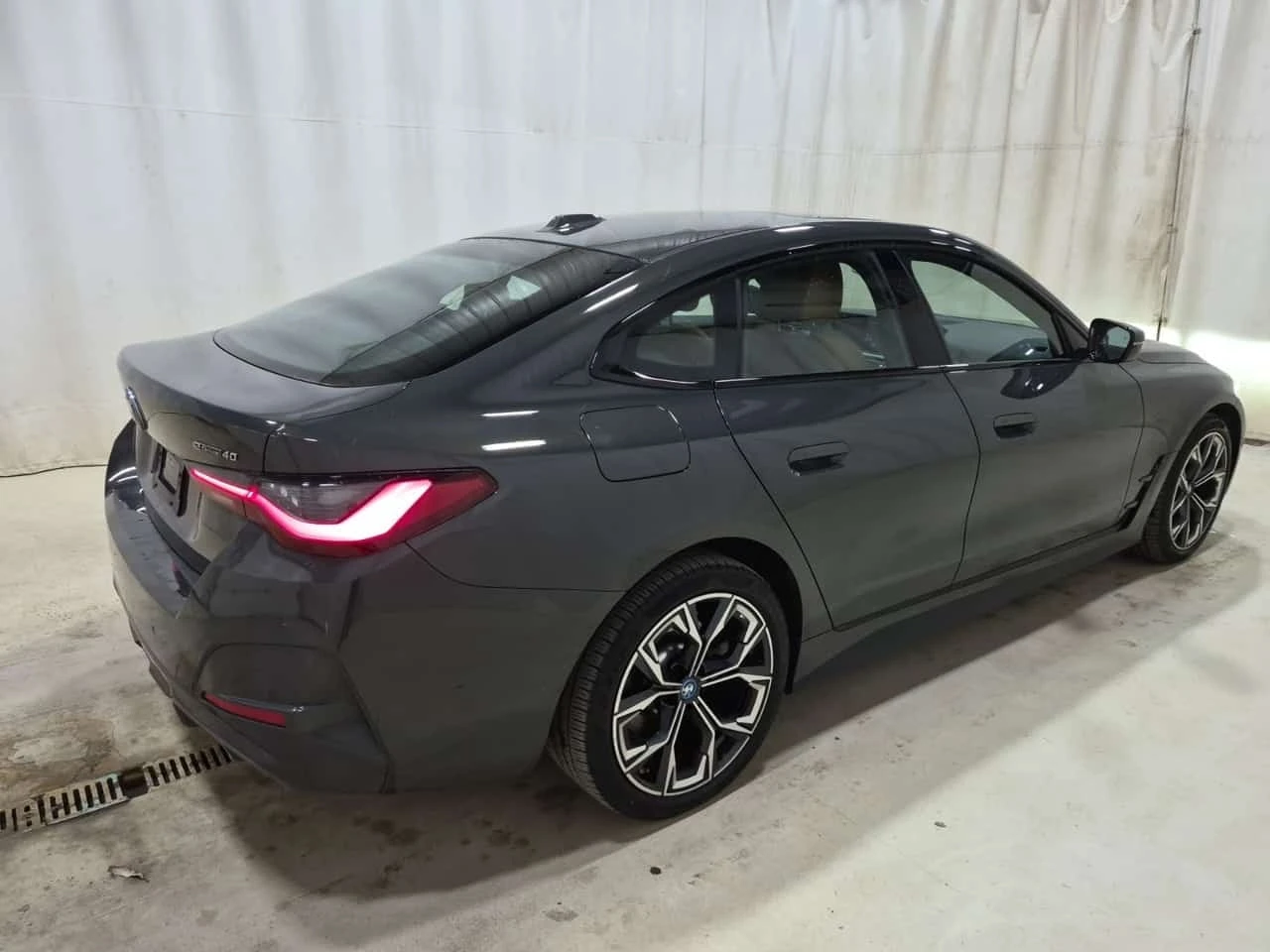 BMW i4 * Gran Coupe Edrive40 * CARFAX * , снимка 2 - Автомобили и джипове - 56661331
