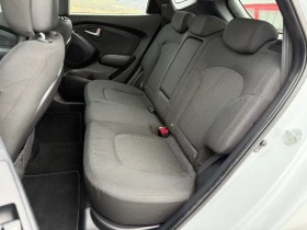 Hyundai IX35 2.0 CRDi / NAVI / CAMERA / TEMPOMAT / FULL SERVICE, снимка 13