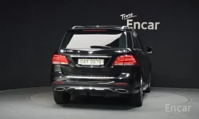 Mercedes-Benz GLE 350 4MATIC / AMG ПАКЕТ / ПАНОРАМА / ЛИЗИНГ, снимка 4