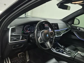 BMW X7 XDrive40i* HARMAN KARDON* HEAD-UP* ДВА КЛЮЧА, снимка 8