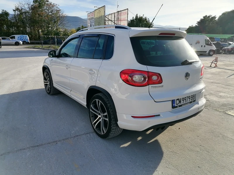 VW Tiguan, снимка 4 - Автомобили и джипове - 49445862