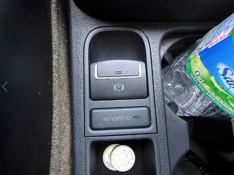 VW Tiguan 2.0 Tsi, снимка 13 - Автомобили и джипове - 55748572