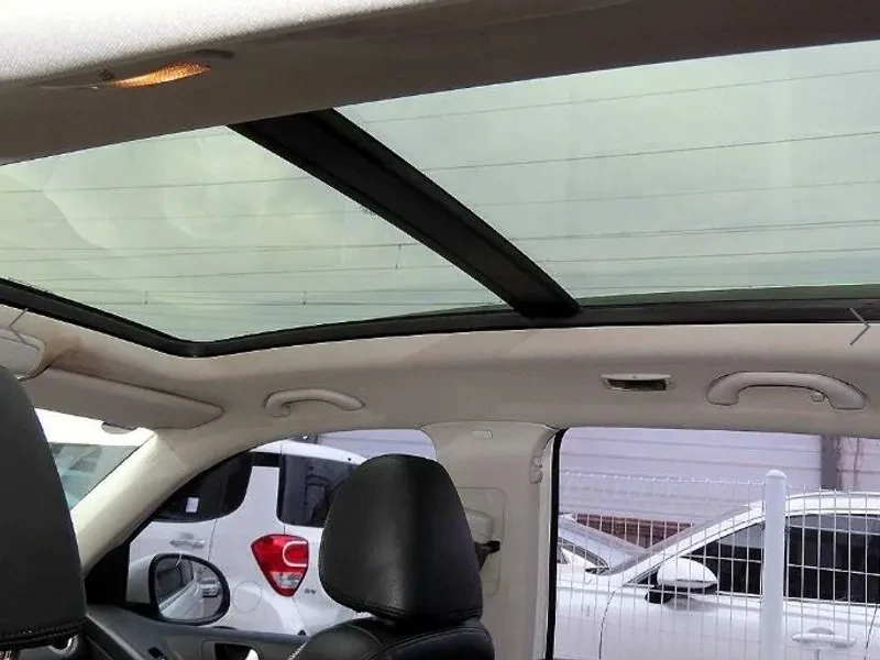 VW Tiguan 2.0 Tsi, снимка 16 - Автомобили и джипове - 55748572