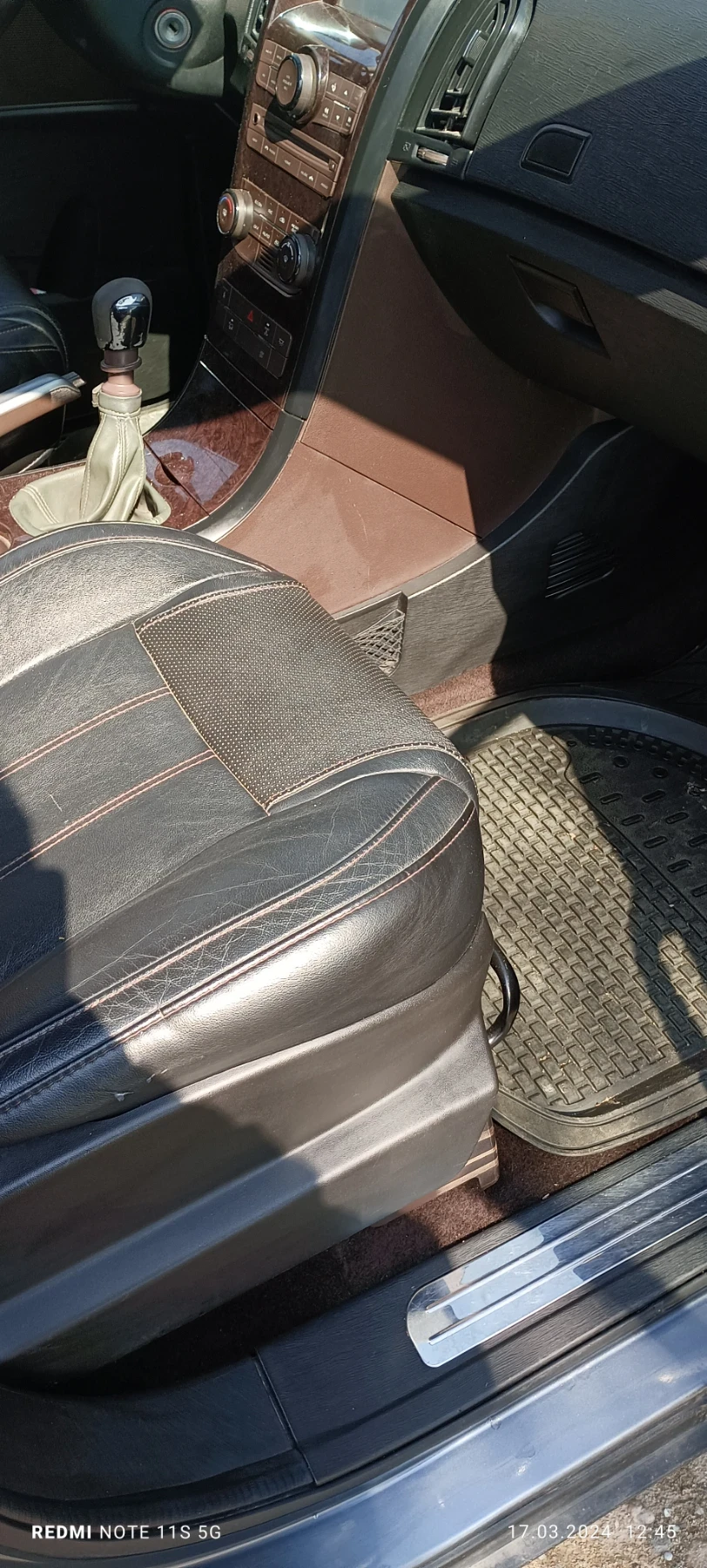 Mahindra XUV 500 ��� 500 | Mobile.bg � ����������� 15