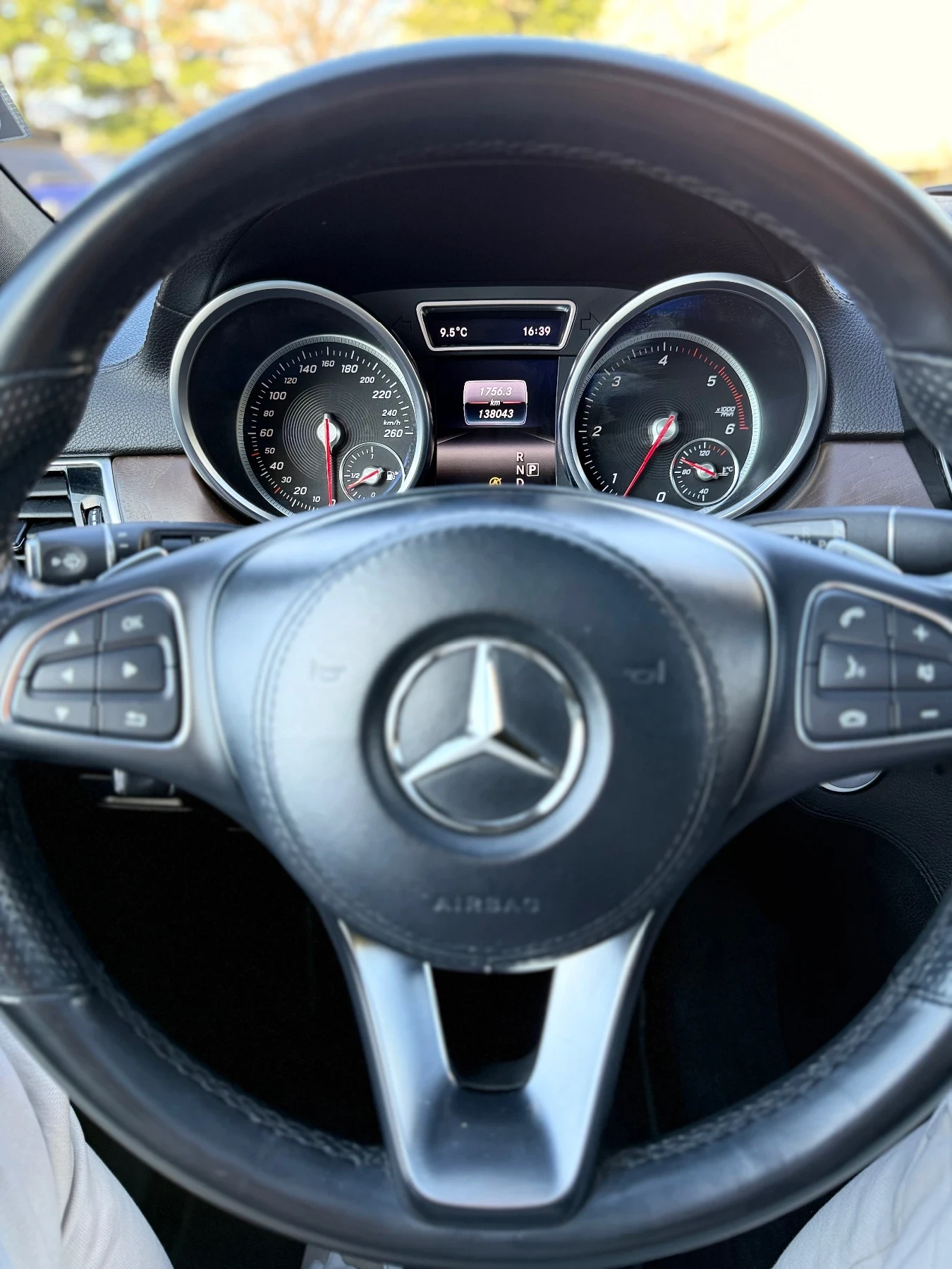 Mercedes-Benz GLS 350 4M AMG ACTIVE CURVE - изображение 9