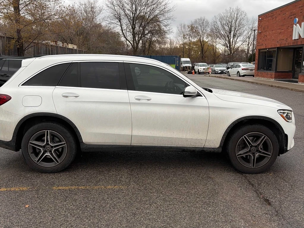 Mercedes-Benz GLC 300 * CARFAX * БЕЗ ПЪРВОНАЧАЛНА ВНОСКА - изображение 3