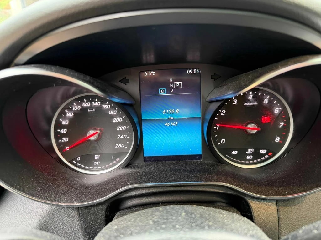 Mercedes-Benz GLC 300 * CARFAX * БЕЗ ПЪРВОНАЧАЛНА ВНОСКА - изображение 8