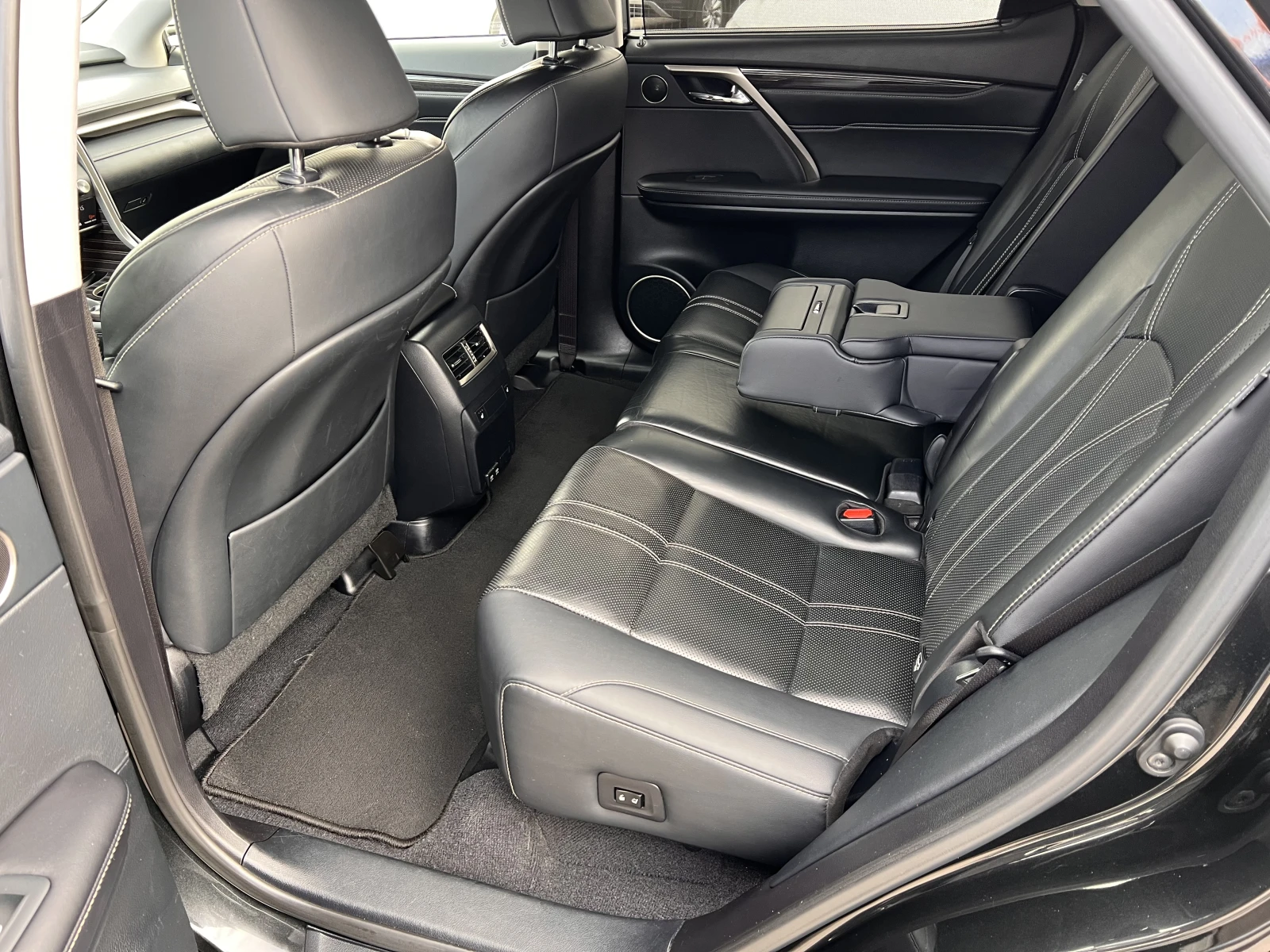 Lexus RX 450h  LUXURY/HYBRID/3.5VVT-i/313K.C./Е-CVТ - изображение 10