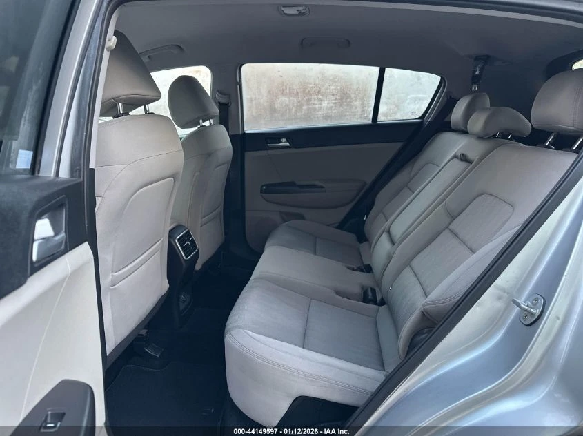 Kia Sportage 2.4L I-4 DI, DOHC, VVT, 181HP All Wheel Drive | Mobile.bg � ����������� 8