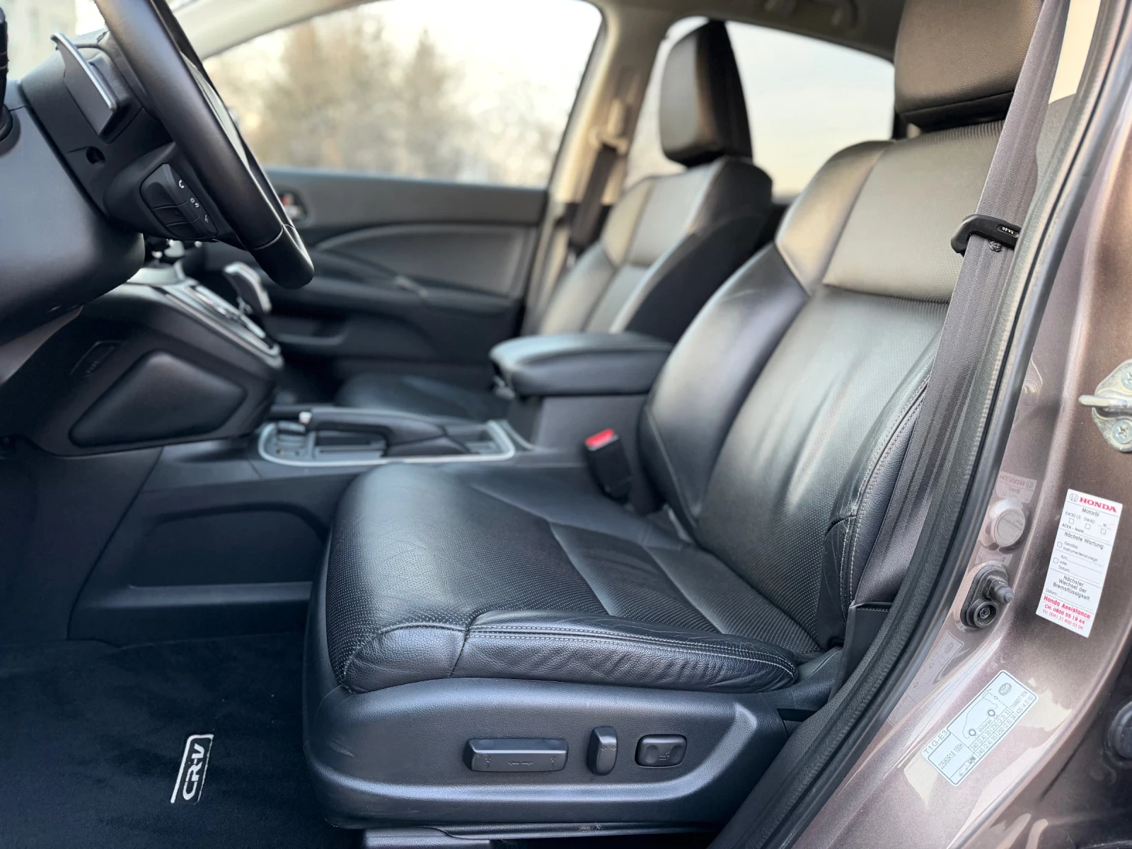 Honda Cr-v 1.6 I-DTEC 160 kc 4x4 Executive + Швейцария+ , снимка 9 - Автомобили и джипове - 53738616