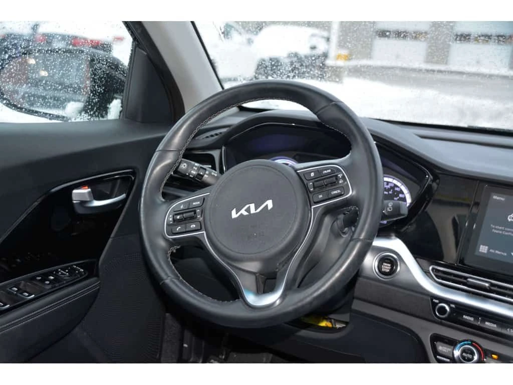 Kia Niro * EX * CARFAX * ЦЕНА ДО БГ, снимка 14 - Автомобили и джипове - 53749528