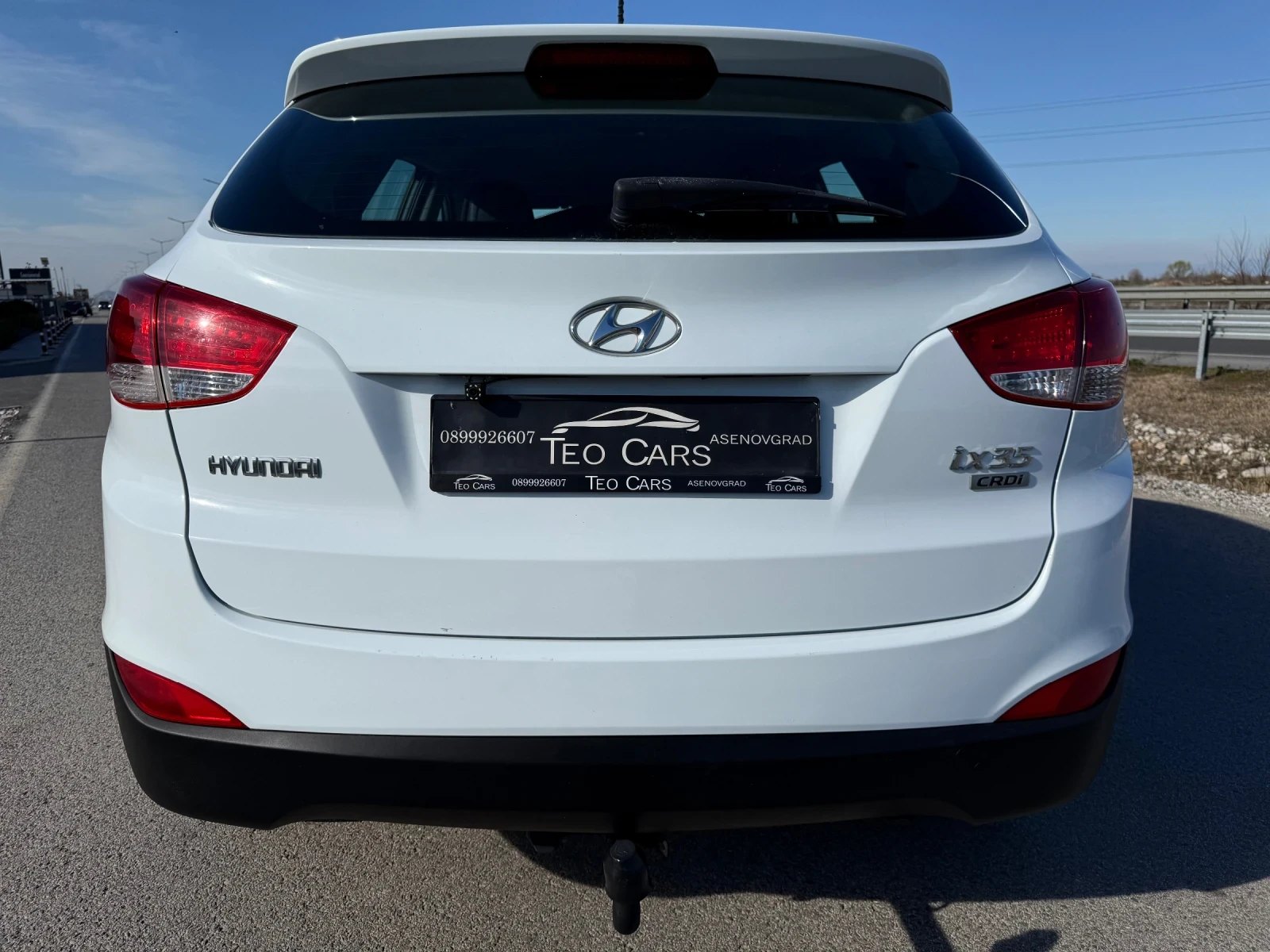 Hyundai IX35 2.0 CRDi / NAVI / CAMERA / TEMPOMAT / FULL SERVICE, снимка 7 - Автомобили и джипове - 53817580