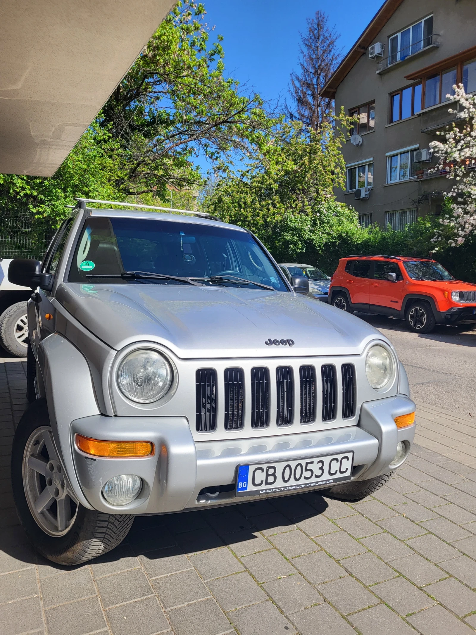 Jeep Cherokee 3.7 Limited + LPG, снимка 5 - Автомобили и джипове - 54327195