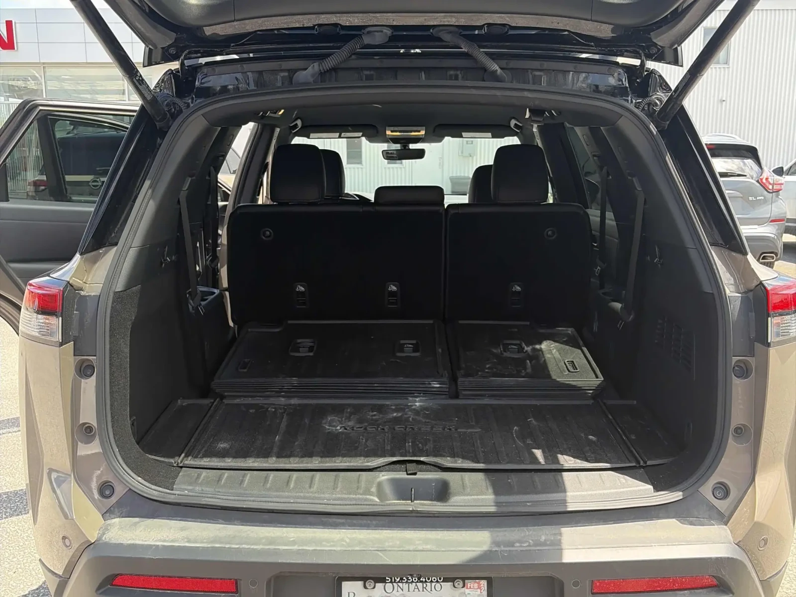 Nissan Pathfinder 4WD * CARFAX * АВТО КРЕДИТ * , снимка 6 - Автомобили и джипове - 54875757