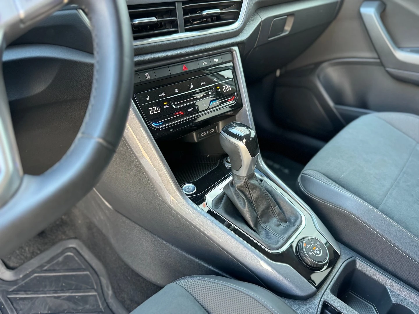 VW T-Roc | Mobile.bg � ����������� 10