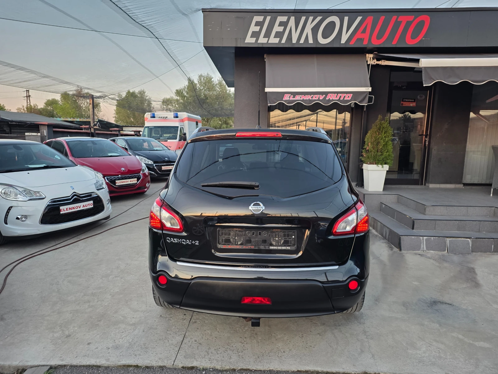 Nissan Qashqai + 2 2.0i-141к.с EURO 5 НАВИГАЦИЯ-4×4-ГЕРМАНИЯ, снимка 7 - Автомобили и джипове - 55237084