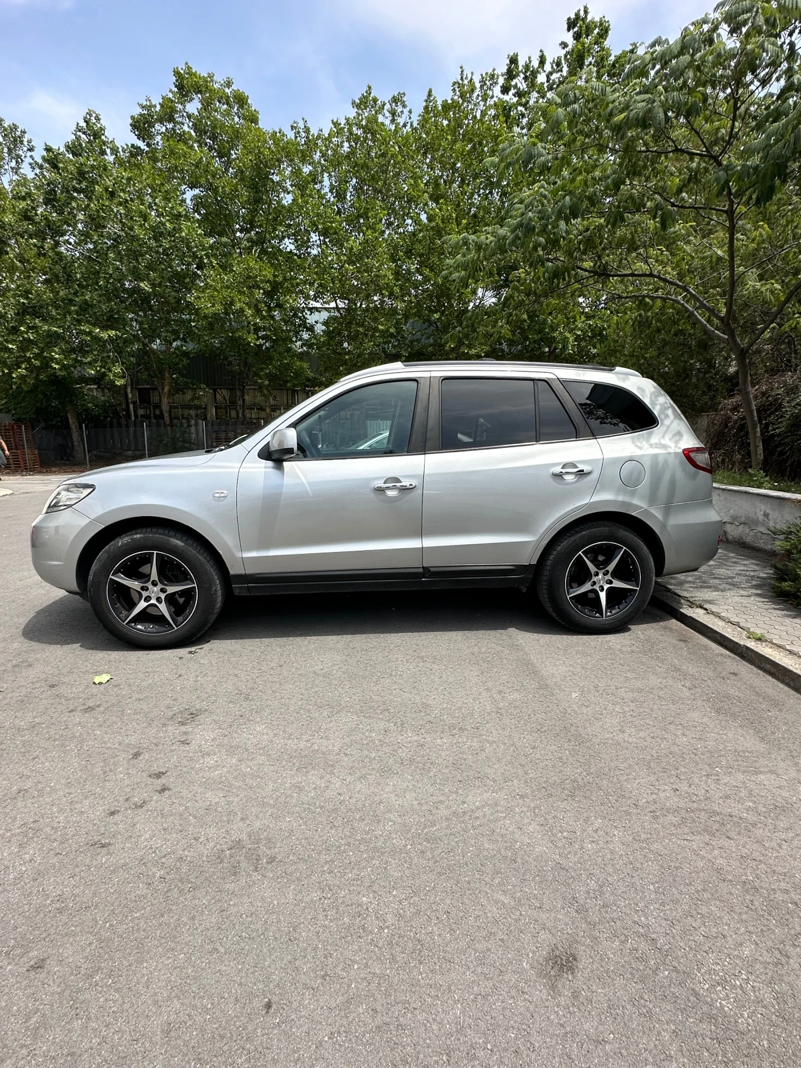 Hyundai Santa fe 2.2 CRDI, снимка 2 - Автомобили и джипове - 55503435
