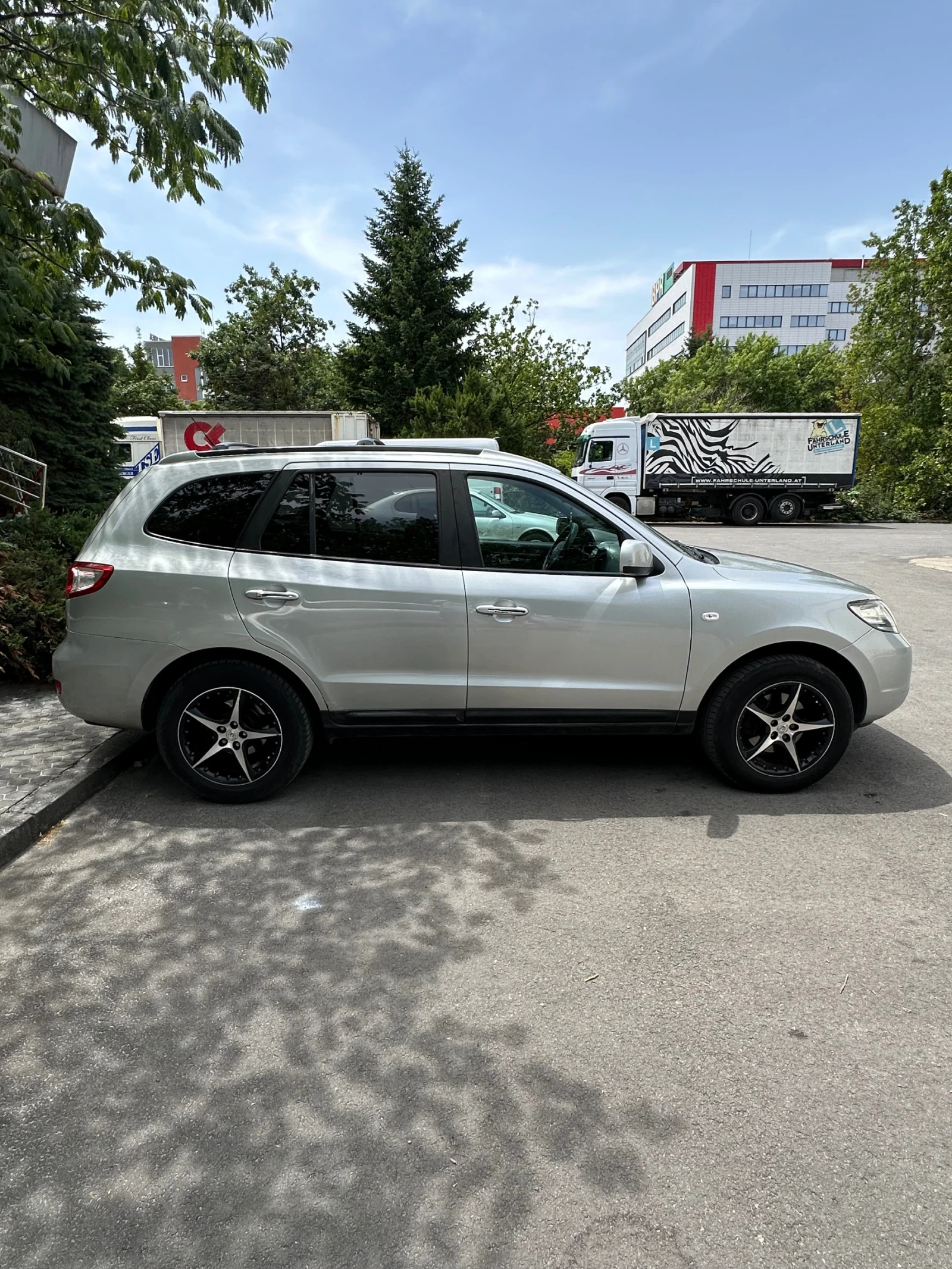 Hyundai Santa fe 2.2 CRDI, снимка 3 - Автомобили и джипове - 55503435
