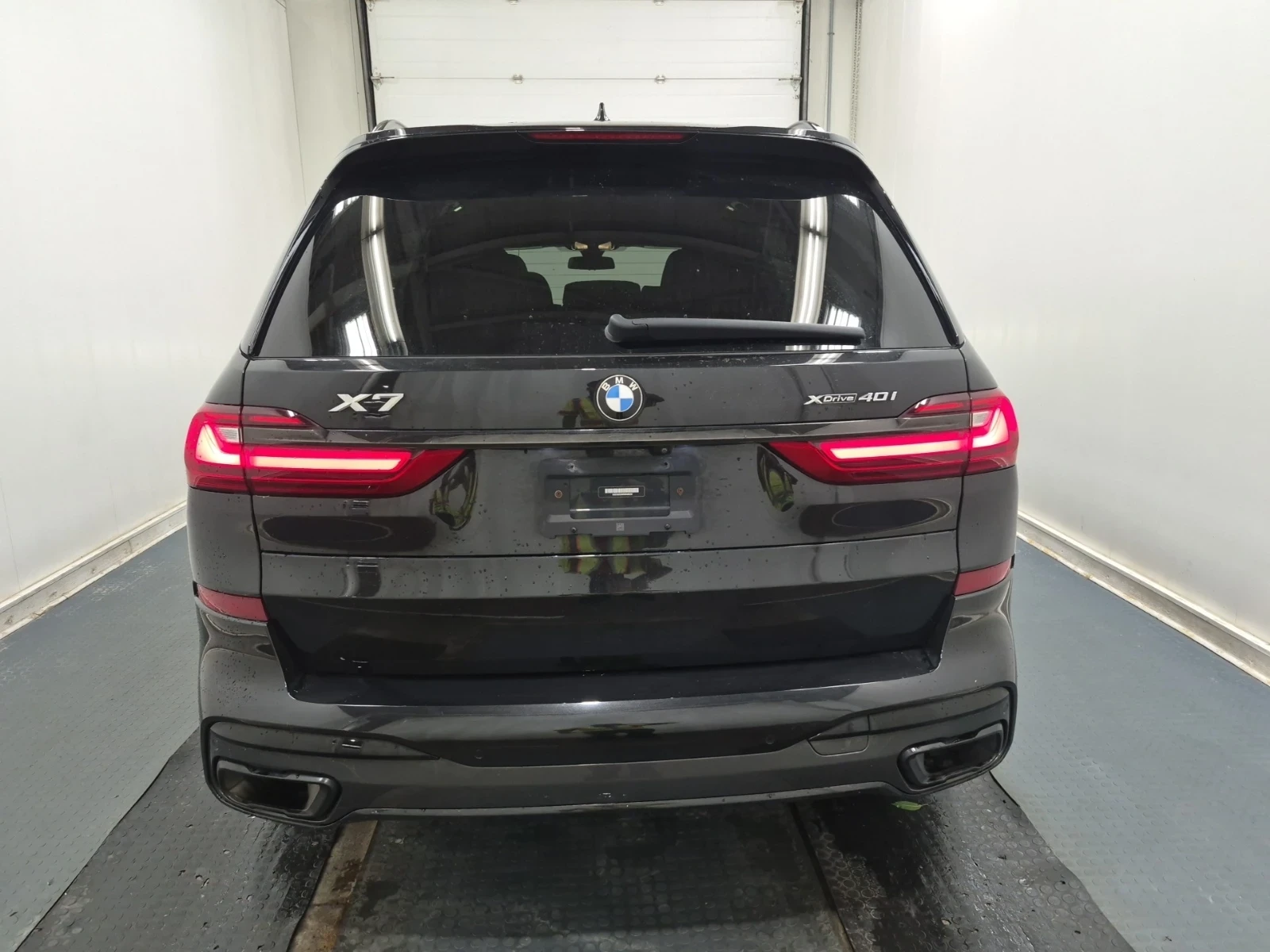 BMW X7 XDrive40i* HARMAN KARDON* HEAD-UP* ДВА КЛЮЧА, снимка 6 - Автомобили и джипове - 55514790