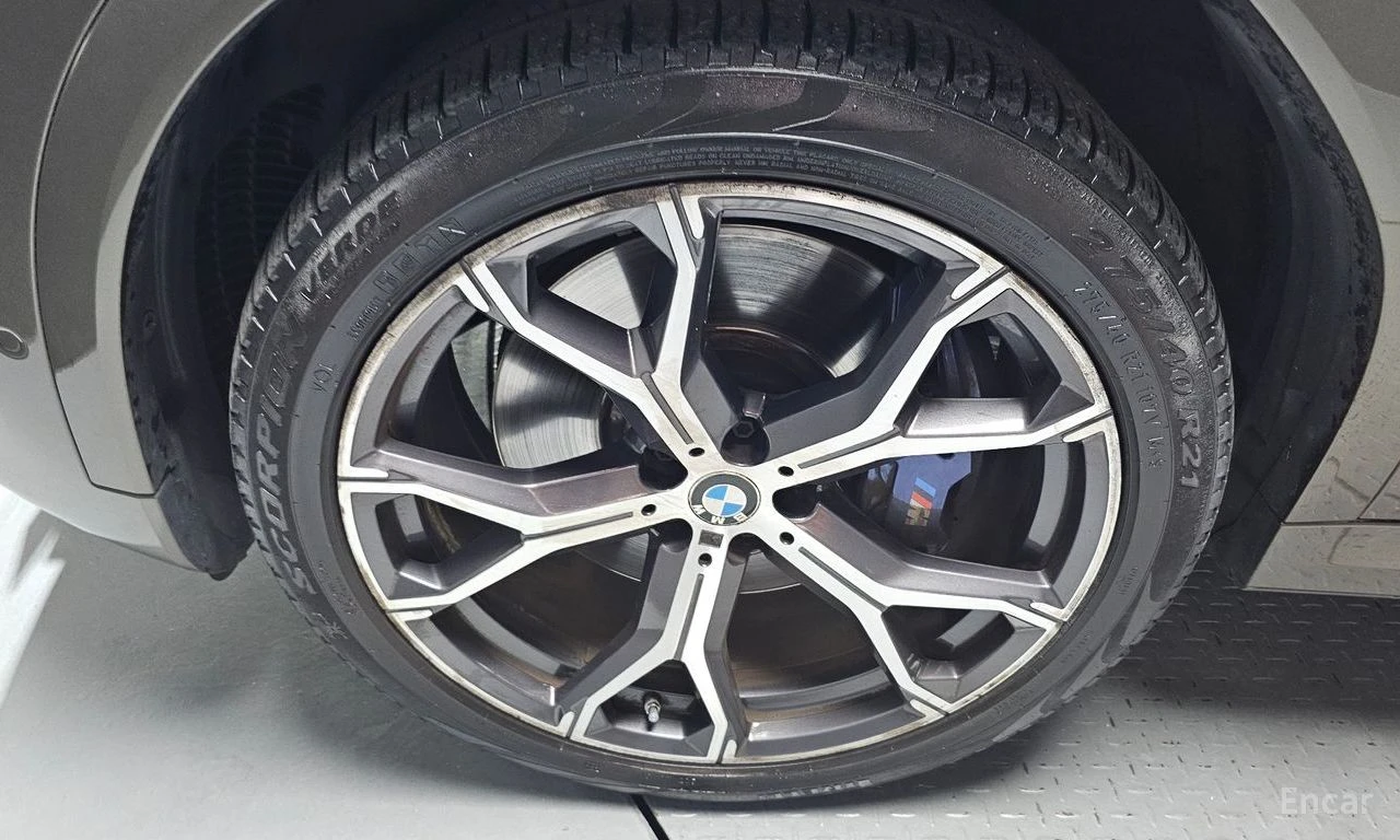 BMW X6 30d xDrive M SPORT* HARMAN* DISTRONIC* 360* ХЕДЪП*, снимка 5 - Автомобили и джипове - 55684918