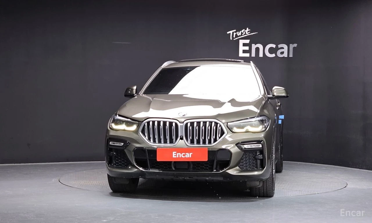 BMW X6 30d xDrive M SPORT* HARMAN* DISTRONIC* 360* ХЕДЪП*, снимка 2 - Автомобили и джипове - 55684918