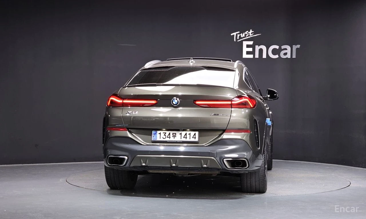 BMW X6 30d xDrive M SPORT* HARMAN* DISTRONIC* 360* ХЕДЪП*, снимка 4 - Автомобили и джипове - 55684918