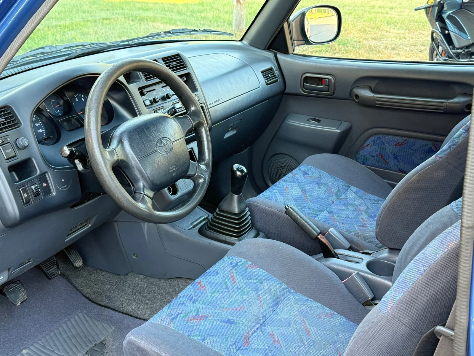 Toyota Rav4 2.0i 4x4, снимка 9 - Автомобили и джипове - 55966214