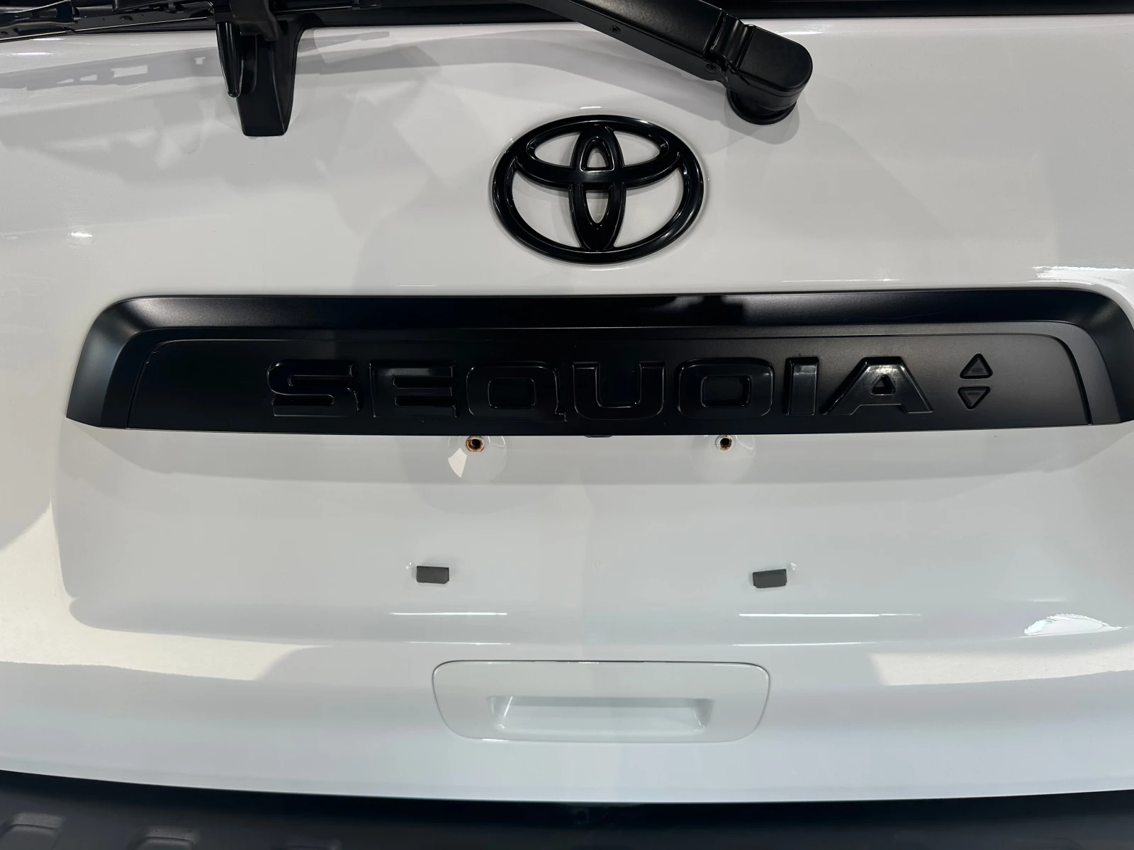 Toyota Sequoia * SR5 * АВТОКРЕДИТ БЕЗ ПЪРВОНАЧАЛНА ВНОСКА* , снимка 10 - Автомобили и джипове - 55969596