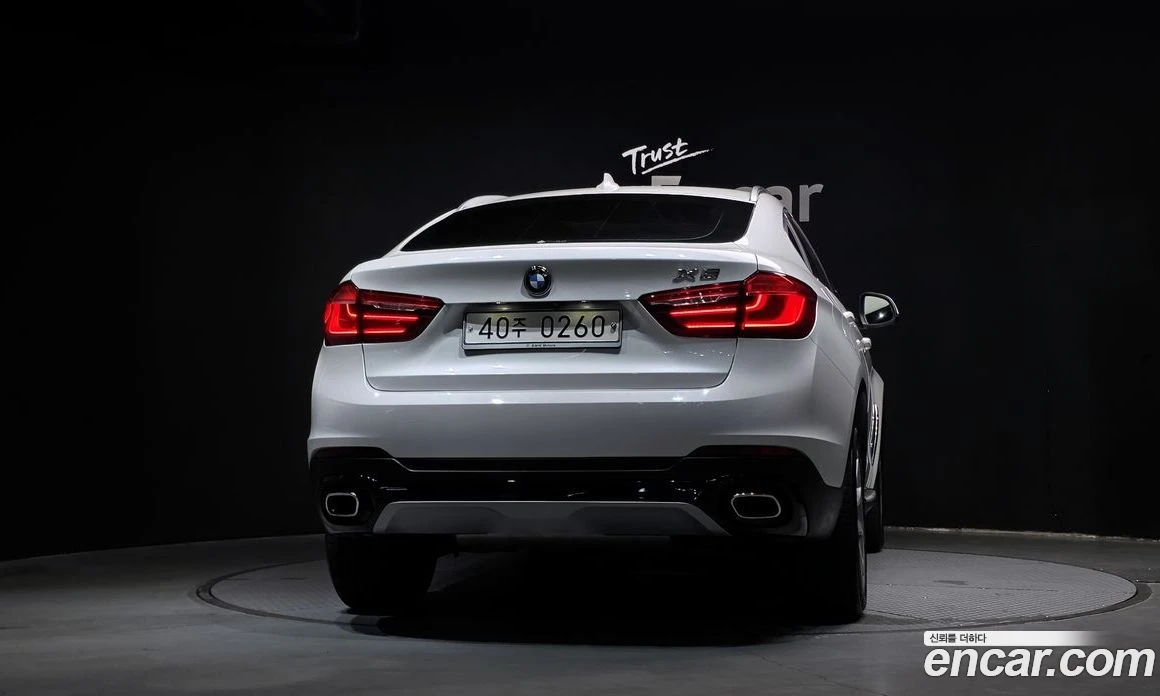 BMW X6 xDrive 30d, снимка 4 - Автомобили и джипове - 56157108