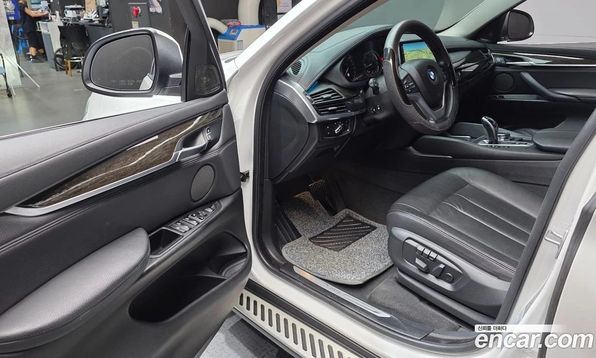 BMW X6 xDrive 30d, снимка 10 - Автомобили и джипове - 56157108