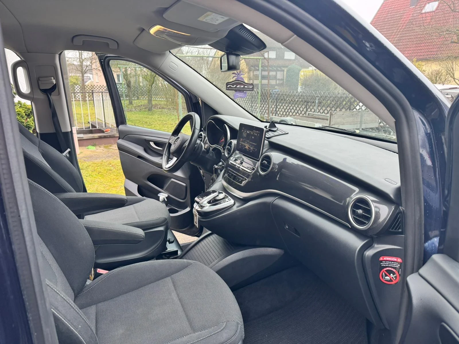 Mercedes-Benz V 220, снимка 13 - Бусове и автобуси - 54014575