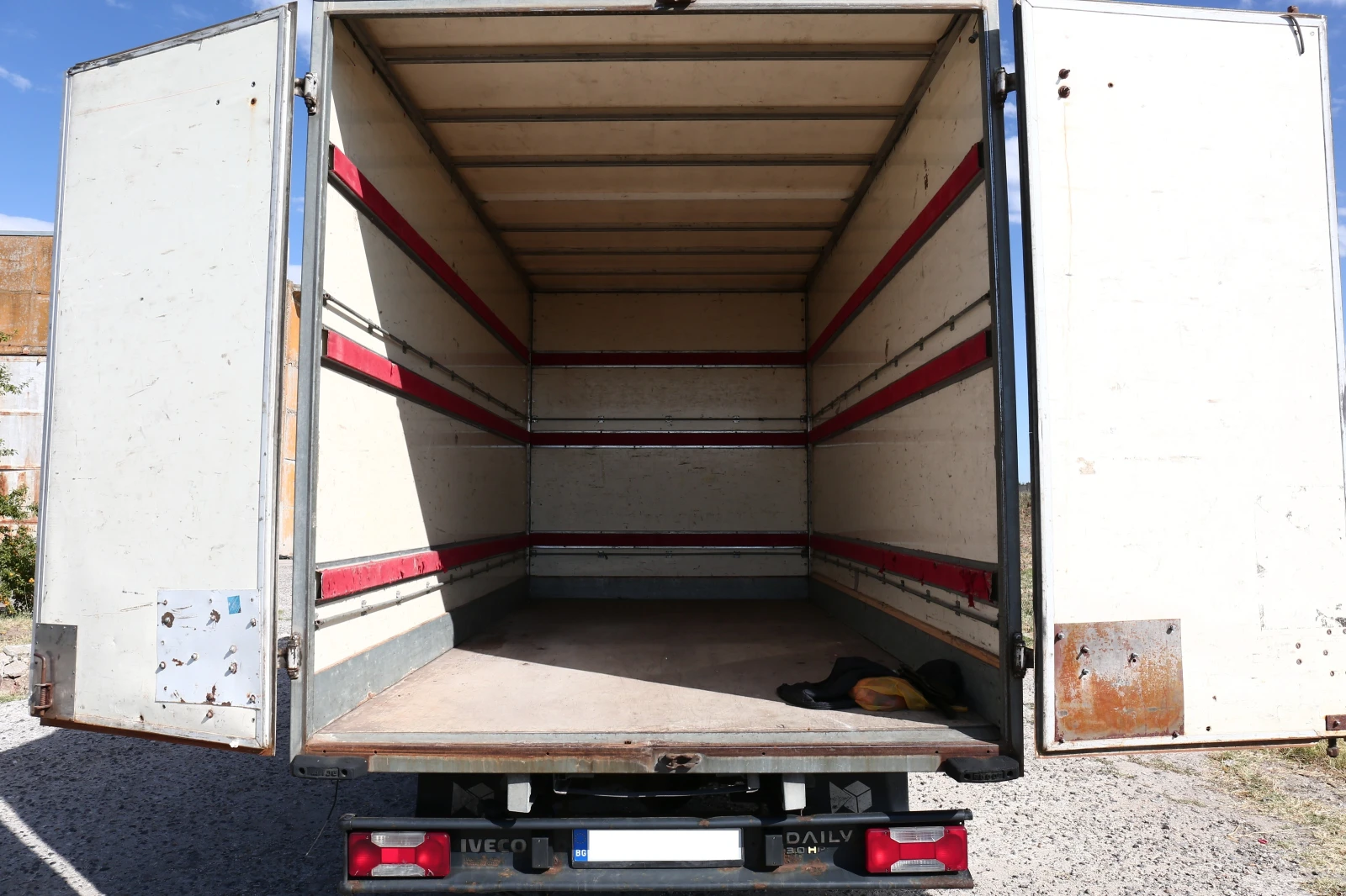 Iveco 35c15 | Mobile.bg � ����������� 7
