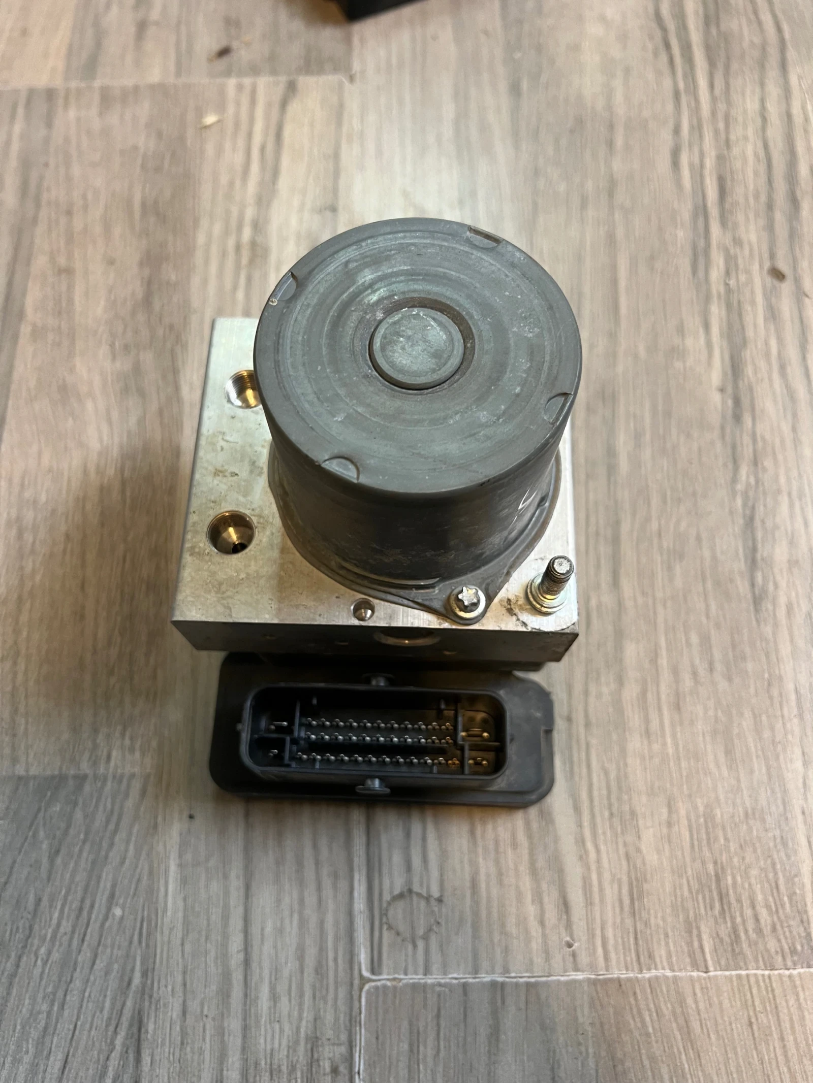 6C0614517K ABS  SEAT IBIZA  6C0907379K 6R0907379BA 6C0 614 517 K 6C0 907 379 K  | Mobile.bg   3