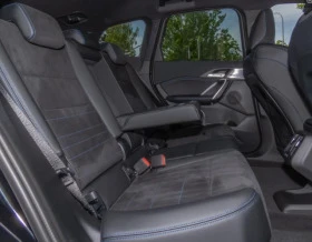 BMW iX1 xDrive 30M Sport, снимка 9