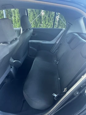 Toyota Yaris 1.0i* FACE* 4 ВРАТИ* КЛИМАТИК, снимка 9