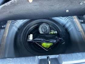Toyota Yaris 1.0i* FACE* 4 ВРАТИ* КЛИМАТИК, снимка 10