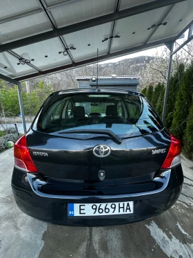 Toyota Yaris 1.0i* FACE* 4 ВРАТИ* КЛИМАТИК | Auto.bg — изображение 5