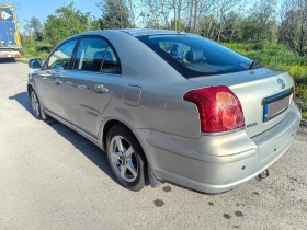 ������ Toyota Avensis