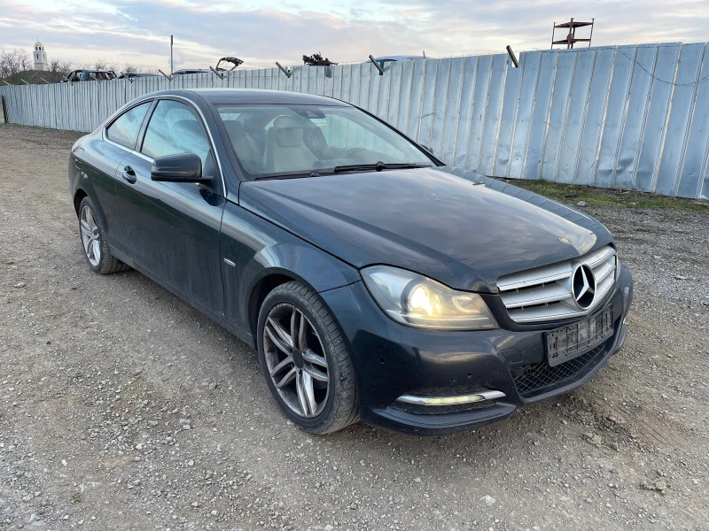 Mercedes-Benz C 220 На части 651 , снимка 8 - Автомобили и джипове - 44499895